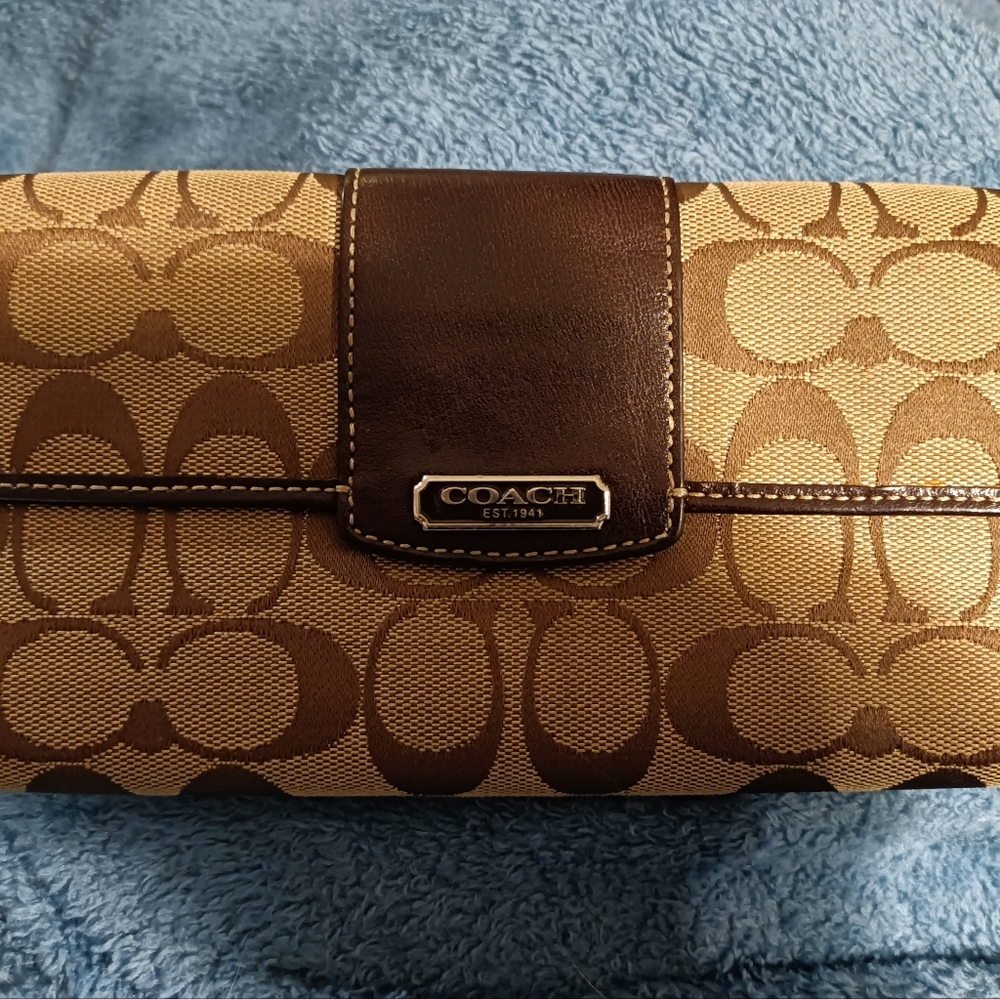 Coach wallet